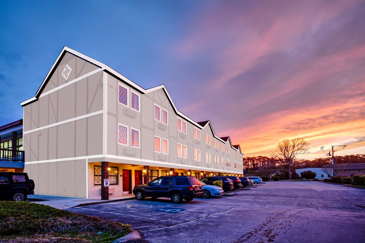 Elizabethan Inn Manteo Exterior photo