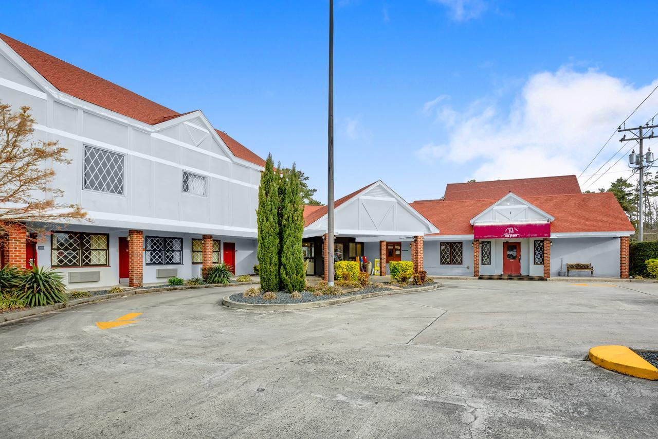 Elizabethan Inn Manteo Exterior photo